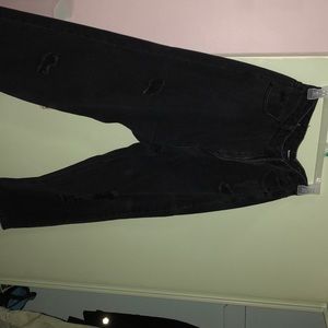 Ripped black mom jeans